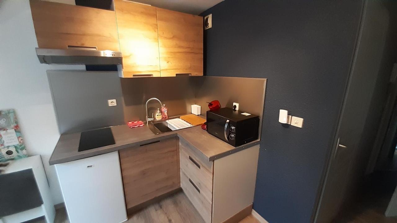 Studio 402 Au 15 Rue Battant A Безансон Экстерьер фото